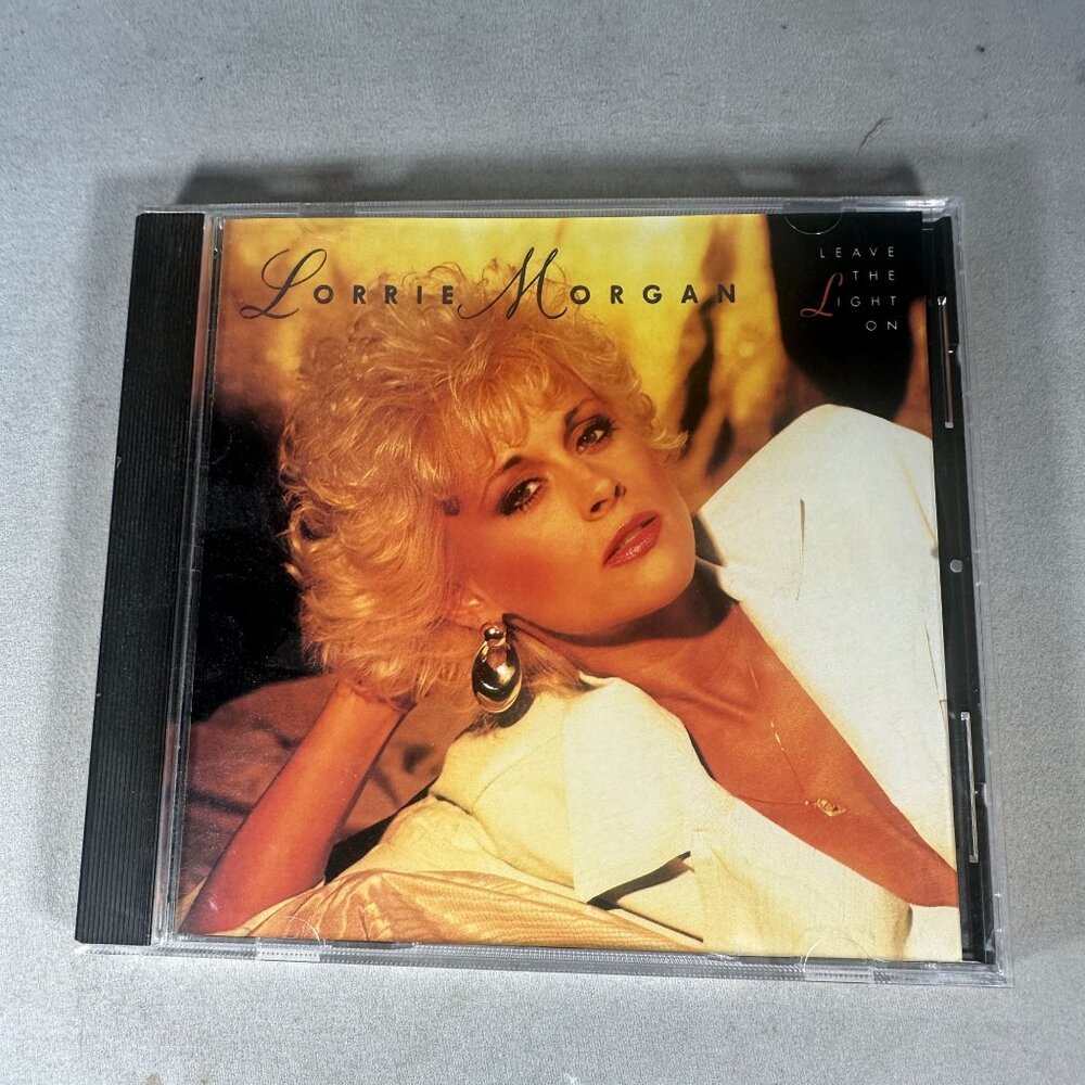 Lorrie Morgan Leave The Light On CD Country Album 1990 BMG BNA Entertainment